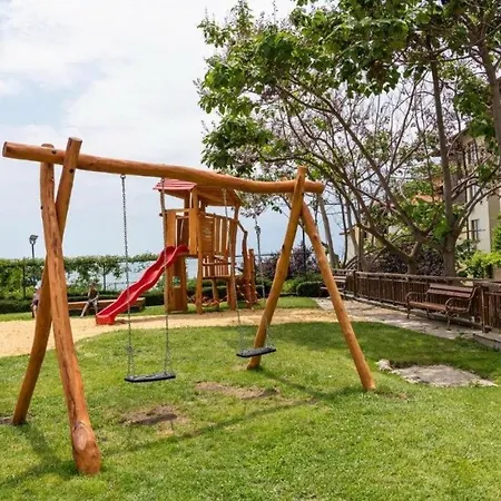 Garden Of Eden - Panorama C2 Apartment