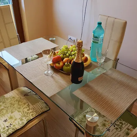 Garden Of Eden - Panorama C2 *