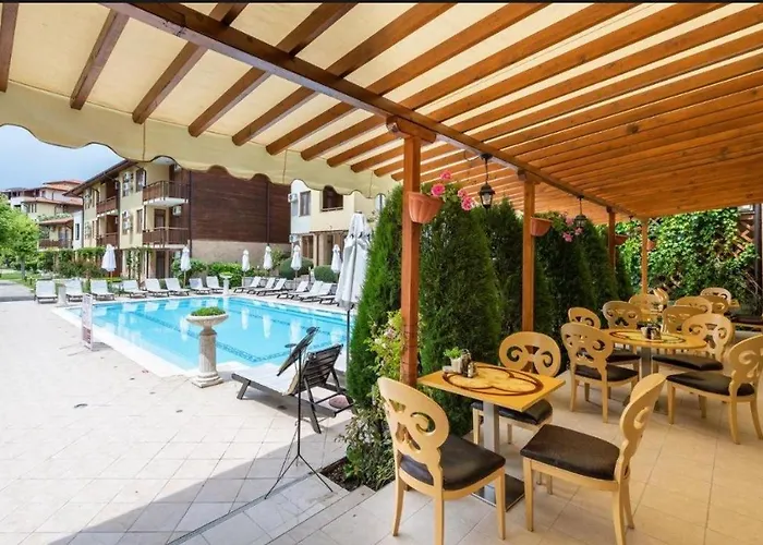 Garden Of Eden - Panorama C2 *