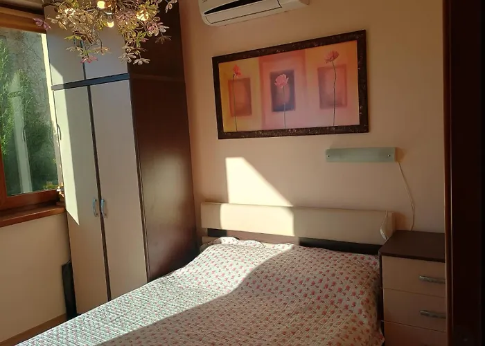 Garden Of Eden - Panorama C2 *