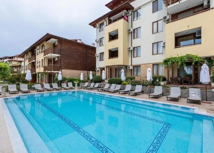 Garden Of Eden - Panorama C2 *