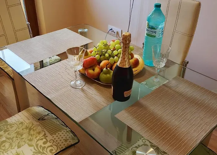 Garden Of Eden - Panorama C2 *