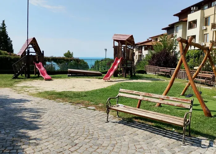 Garden Of Eden - Panorama C2 סבטי ולאס