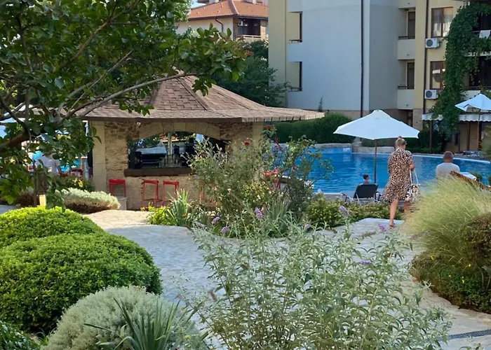 Garden Of Eden - Panorama C2 סבטי ולאס